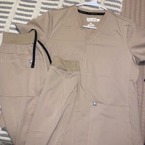 XS Fabletics Beige Jogger Scrub Set